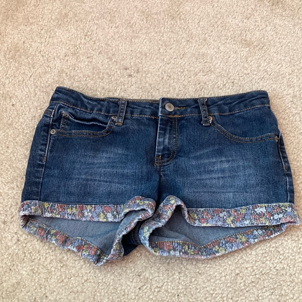 Tommy Hilfiger Blue Jean Shorts Floral Trim